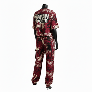 Conjunto de Camiseta y Pantalón de Jersey Transpirable de Algodón y Poliéster GSM de Lujo para Mujer, Color Granate y Negro, con Estampado Personalizado - Product Image 5