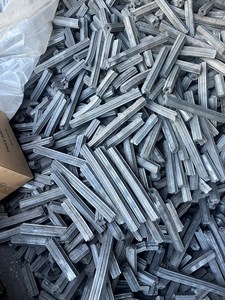 Charbon de bois en briquettes de sciure de bois du Vietnam en gros pour barbecue - charbon de bois de sciure de bois au prix le plus bas - Product Image 3