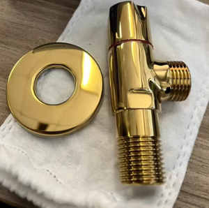 Robinet d'angle de qualité industrielle - Robuste pour les toilettes publiques et les centres commerciaux - Product Image 3