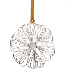 Adornos de hierro decorativos colgantes de metal con aspecto de corazón artesanal, venta al por mayor, adorno colgante de puerta de agujero de Navidad Lase barato - Product Image 4