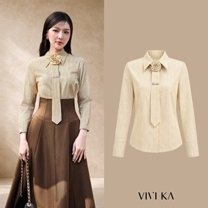 เสื้อเชิ้ตผู้หญิงลายทางสีเหลืองสไตล์ออฟฟิศ ผูกโบว์ได้ ประดับดอกไม้ แขนยาว ทรงเข้ารูป ผ้าคอตตอนผสม สีม่วง - Product Image 1