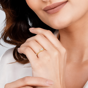 Anillo de San Valentín con Media Halo Chapado en Oro Amarillo, Moissanita Redonda con Engaste de Bisel de Diamantes, Joyería para Regalo de Cumpleaños - Product Image 5