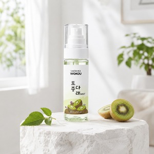 Brume hydratante à la niacinamide, brume faciale légère, texture légère, soin confortable pour la peau, brume pour le visage au kiwi, brume au thé vert - Product Image 3