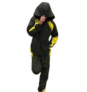 Conjunto Deportivo Unisex de 2 Piezas, Chaqueta Cortavientos y Pantalón Largo, Color Sólido, Impermeable, 100% Poliéster, Corte Regular - Product Image 4