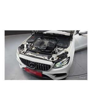 เมอร์เซเดส-เบนซ์ อี-คลาส E220d คูเป้ กรกฎาคม 2019 170,139 กม. ดีเซล เกียร์อัตโนมัติ เบาะหนัง พวงมาลัยซ้าย กล้องมองหลัง - Product Image 6