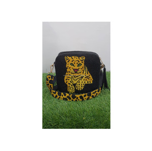 กระเป๋าถือสลิงพิมพ์ลายสิงโตสำหรับผู้หญิง,กระเป๋าคลัทช์ลูกปัดสำหรับงานปาร์ตี้ลำลองและออกนอกบ้านจากอินเดีย - Product Image 1