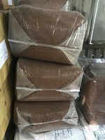 Produit à base de noix de coco : Bloc de tourbe de coco 5 kg, briques de fibre de coco lavées et déshydratées, approvisionnement en vrac pour l'exportation - Mme Tarina