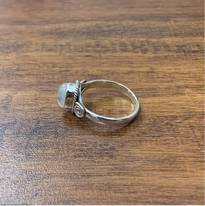 Anillo de Plata de Ley 925 con Piedra Lunar Arcoíris, Diseño Ovalado con Borde de Cuerda, Moderno, para Mujer, Idea de Regalo de Aniversario - Product Image 3