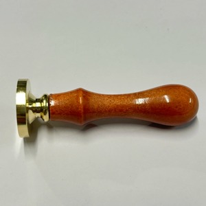 Meilleur tampon à cire rond en laiton brun de 29 mm avec manche en bois d'érable pour artisanat fait main, papeterie de mariage et fournitures d'emballage cadeau - Product Image 1