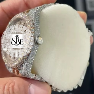 นาฬิกาข้อมือหรู Premier Quartz กระจกเคลือบสแตนเลสสตีลกันน้ำ ประดับเพชรโมอิสซาไนต์สี D ระดับความสะอาด VVS1 ทรงสี่เหลี่ยม ขนาด 20 มม. สไตล์ฮิปฮอป - Product Image 3