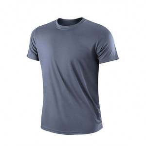 T-shirt de sport pour homme en polyester et élasthanne, séchage rapide, performance athlétique, col rond, motif uni, tricoté, évacuation de l'humidité - Product Image 4
