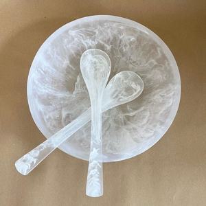 Cuenco de resina de alto pulido hecho a mano personalizado de alta calidad, utensilios de cocina, cuenco para servir sopa, técnica tallada - Product Image 3