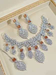 Parures de bijoux tendance de luxe pour femmes, ensembles de bijoux fantaisie couleur or, collier et boucles d'oreilles, collection de bijoux de mariée à la mode - Product Image 3