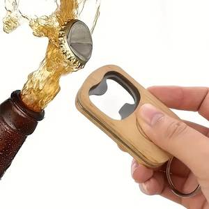 Abridor de Botellas Multiusos con Mango de Madera para Cerveza, Refrescos y Bebidas - Herramienta de Barra Duradera de Acero Inoxidable con Marca Personalizada - Product Image 2