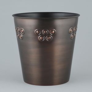 Decorative Iron Metal <b>Planter</b> With Antique And Contemporary Finishes, Offering A Perfect Blend Of Functionality And Elegant - Product Image 4