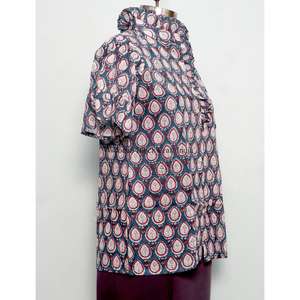 Vente en gros – Haut décontracté vintage 100 % coton pour femme, fait main, avec boutons, manches cloche, longueur mini, motif, taille standard - Product Image 3