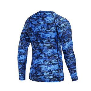 Chemise de compression Smart Fit conçue pour les besoins de fitness modernes, offrant confort et compression musculaire constante - Product Image 5
