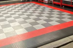 Revêtement de sol en vinyle pour garage à emboîtement 100% PVC, carrelage de sol en plastique durable pour atelier - Product Image 2