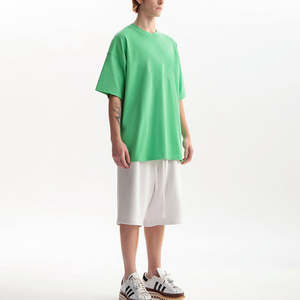 T-shirts pour hommes de haute qualité en gros, t-shirts classiques unis en coton 100%, logo personnalisé, t-shirts pour hommes verts - Product Image 2