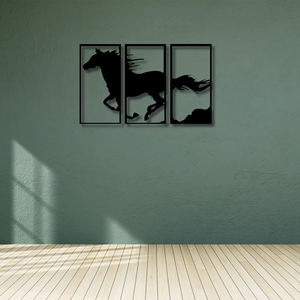 Art mural moderne en fonte à 3 panneaux représentant un cheval au galop |   Grande décoration murale en métal noir |   Décoration murale découpée au laser - Product Image 3