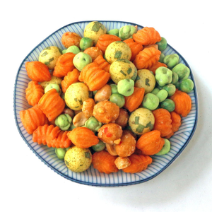 Cacahuetes Premium Smoky FUNMIX con Recubrimiento, Crujientes y Sabrosos, para Venta al por Menor, Vending y Suministro al por Mayor - Product Image 1