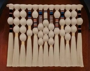 Tapisserie Murale Macramé Abstraite Ondulée – Cadeau de Pendaison de Crémaillère – Décoration Murale Artistique pour Salon - Product Image 3