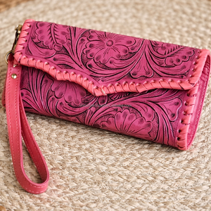 Cartera larga de cuero genuino rosa hecha a mano con diseño repujado, multifuncional, de gran capacidad, con correa para la muñeca, para uso diario. - Product Image 4