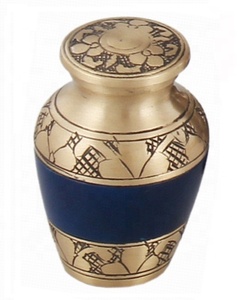 Urna de recuerdo de metal de estilo americano para suministros funerarios de cenizas humanas conmemorativas del bebé - Product Image 1