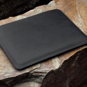 Noir personnalisé à la main en cuir véritable manchon Stone Guard housse de protection sac pour ordinateur portable pour LLS-0027 Pro - Product Image 1