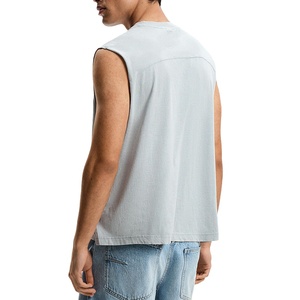 เสื้อกล้ามคอกลมสีฟ้าอ่อนสำหรับผู้ชาย ผ้าถักสีพื้น สวมใส่สบายๆ - Product Image 3