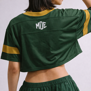 T-shirt court tendance pour femme, style streetwear, col en V oversize, manches courtes, en maille, inspiré du maillot de football américain, personnalisable, vente en gros - Product Image 4
