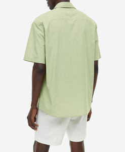 เสื้อเชิ้ตผู้ชายถักนิตติ้งสไตล์ลำลองสำหรับฤดูร้อน แฟชั่นใหม่สไตล์ไฮสตรีท กระดุมติดปก แขนยาว เหมาะสำหรับใส่ทำงานหรือใส่ลำลอง - Product Image 2