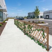 Panneau de clôture de jardin commercial en PVC WPC, clôture d'intimité imperméable, moderne et décorative pour parcs, écoles, maisons, extérieur