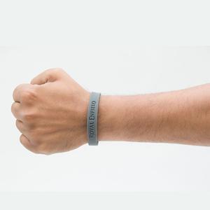Pulseras de Silicona de Alta Calidad y Rendimiento, Brazaletes de Goma Flexibles para Uso Prolongado, Disponibles a Precio de Fábrica - Product Image 3