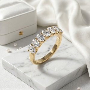 แหวนเพชรทรงรี 1.50 กะรัต ทอง 14k เพชรสังเคราะห์จากห้องปฏิบัติการ ฝังแบบ Prong Set ครึ่งวง พร้อมใบรับรอง - Product Image 2
