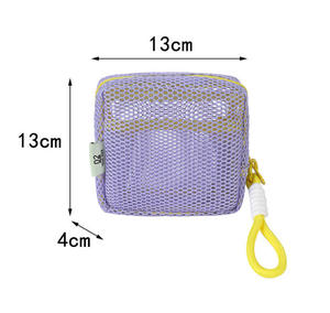 Bolsa de maquillaje de malla de gran capacidad, bolsa portátil transpirable para almacenamiento de cosméticos y lápices labiales - Product Image 5