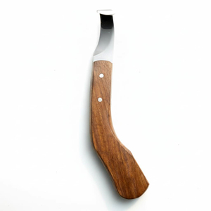 Cuchillo de Herrador Japonés de Acero Inoxidable de Doble Filo Afilado con Mango de Madera Liso Hecho de Materiales Premium para Diestros - Product Image 1