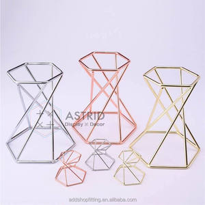 ที่ตั้งโชว์ลูกบอลคริสตัลแบบทันสมัยทำจากโลหะสีโรสโกลด์สำหรับตั้งโชว์อัญมณีสำหรับเก็บหินอาเกต - Product Image 2