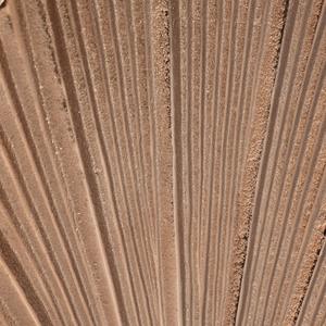 Vase de table en métal moderne de qualité supérieure, fait main, écologique, résistant à la rouille, décoration pour la maison et l'hôtel - Product Image 3