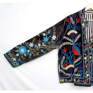 Luxury Women's <b>Velvet</b> <b>Quilted</b> Cotton Jacket Winter Floral Embroidery Eco-Friendly Contemporary Ethnic Style Breathable Quick Dry - Product Image 5