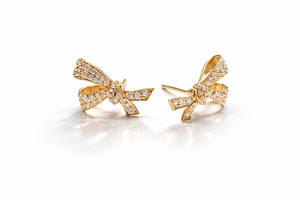 Pendientes de plata de ley 925 con diseño de lazo y circonita cúbica hechos a mano para mujer - Product Image 3