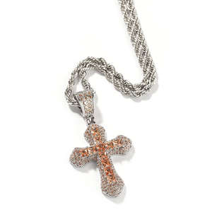 Collier pendentif croix tendance Hip Hop pour homme - Product Image 1