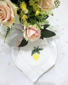 Serviette en coton brodée personnalisée, style classique, motif citron, délavage à la pierre, ourlet festonné, 60x60cm, faite à la main, réutilisable, lavable en machine, vente en gros - Product Image 5