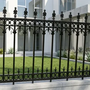 Elegante Valla de Hierro Fundido para Exteriores con Diseño Ornamental y Postes con Forma de Linterna para Uso Residencial - Product Image 2