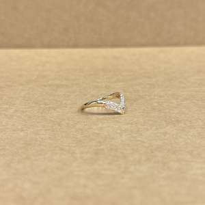 Bague en or blanc de qualité supérieure avec diamant rond cultivé en laboratoire LGD 0,43 CT, pierres latérales, bijoux élégants pour femmes, pour mariage et soirée - Product Image 5