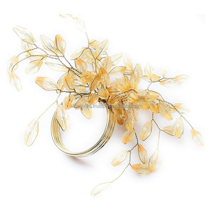 Anneaux de serviette perlés ronds mignons porte-anneau de serviette en cristal de luxe avec différents modèles pour les fêtes - Product Image 4