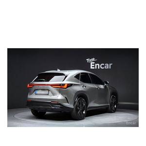 Lexus NX Premium 2024 con Cámara Trasera, Asientos de Cuero, Volante a la Izquierda - 46,916 km - Product Image 2