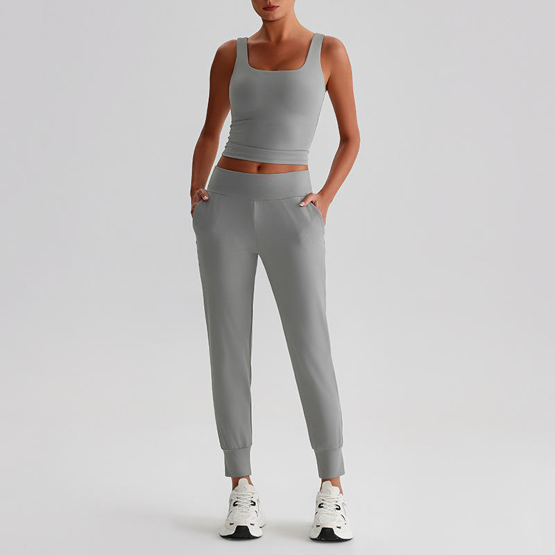 Premium Quality Eco-Friendly Women Yoga 2-Piece Set Lightweight Elastic Closure Solid Print Front Logo Mid Waist Gym Outfit
