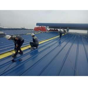 Lámina de Techo Corrugada de Metal de Alta Durabilidad para Edificios Comerciales y Residenciales en Vietnam, Ancho de 1000-1220 mm, Venta al Por Mayor - Product Image 1