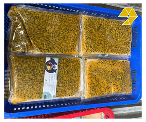 Fruit de la Passion Congelé en Gros IQF 100% Pur Sans Eau Ajoutée Vietnam Fruit de la Passion Congelé pour Usage Industriel Fruit de la Passion Frais - Product Image 1